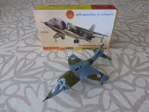 Dinky toys avion 722 hawker - toys,
