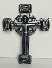 Crucifix céramique des