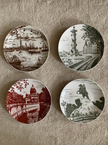 Set decorative plates - set,