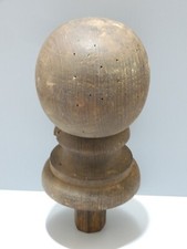 - ANCIENNE BOULE départ de RAMPE D'ESCALIER en CHENE MASSIF  jus de GRENIER   D