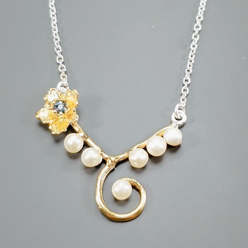 Collier bijoux perles