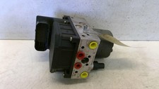 Bloc ABS (freins anti-blocage) FORD MONDEO 2 2.2 TDCI - 16V TURBO /R:71010894