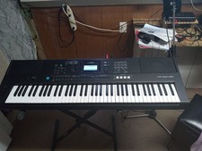 Yamaha PSR-EW425 Keyboard
