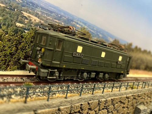 Locomotive 317 roco - 317,