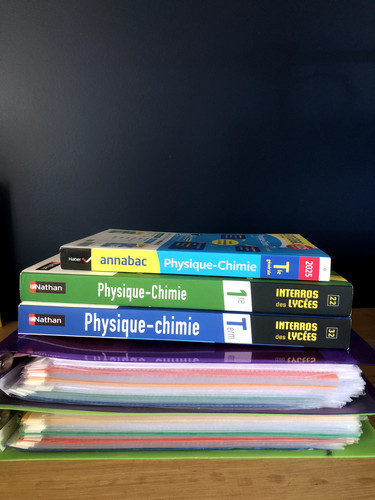 Vends lot manuels - lot, 3