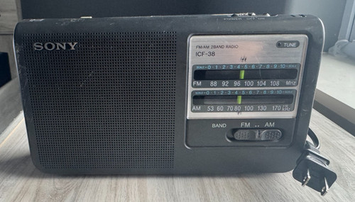 Sony radio icf band fm - icf-38,