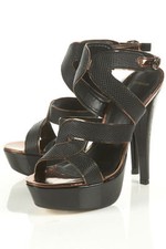 Sandales à lanières