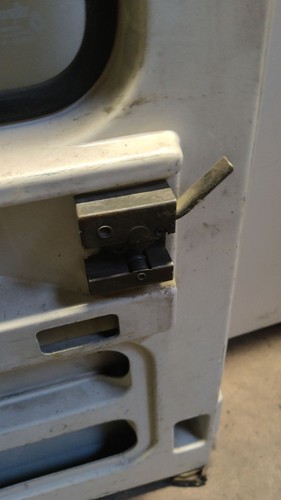 Porte battante arriere gauche
