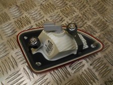 Feu arriere secondaire gauche