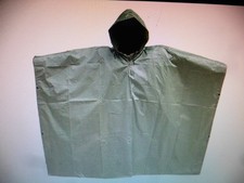 Lot 6 - Poncho militaire et ente kaki - Armée Française