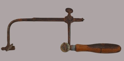 Ancienne petite scie - , de