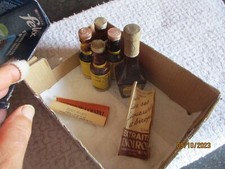 Lot ancienne mignonnette - ),