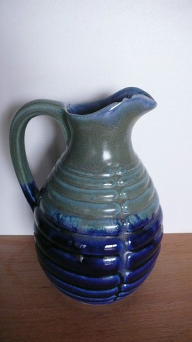 Beau pichet ancien bleu - beau, en