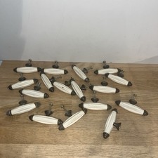 Lot De 17 Poignées Boutons Blanc Cylindres Porte De Placard Cuisine Vintage
