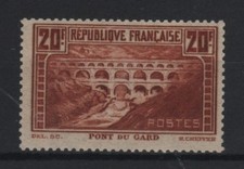 FRANCE STAMP TIMBRE N° 262 " PONT GARD 20F CHAUDRON TYPE IIB " NEUF xx LUXE T559