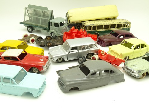 Dinky toys lot - 1/43,