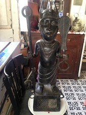 art africain statue Bronze en tenue de guerre Bénin Bini Edo / 13.635 kg