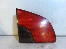 Feu arriere secondaire gauche