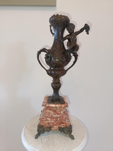 Beau vase régule - régule, pied