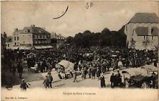 CPA AK CARENTAN - Un Jour de Foire a CARENTAN (633374)