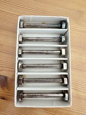 Suite de 6 porte-couteaux /