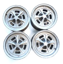 Fiat 130 Coupé 4x jantes en