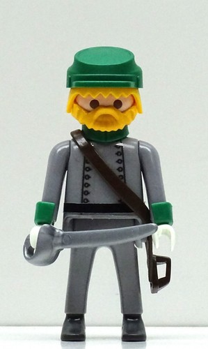 Sudiste officier custom - sudiste, f
