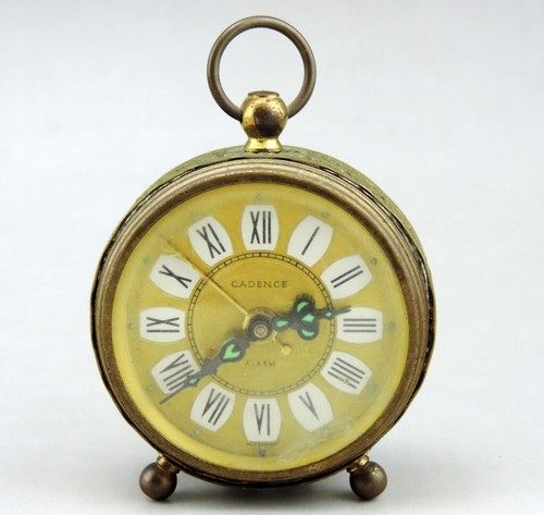 Ancien réveil pendule - , de