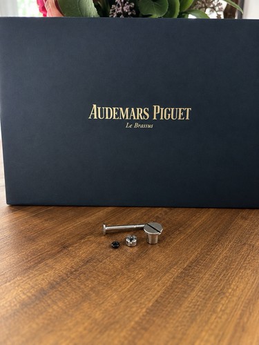 Screw for audemars piguet - screw,