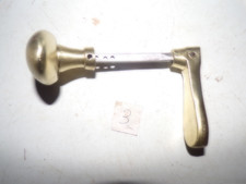 Poignées de porte anciennes en laiton