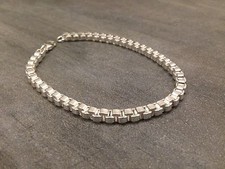 BRACELET / GOURMETTE CARRE