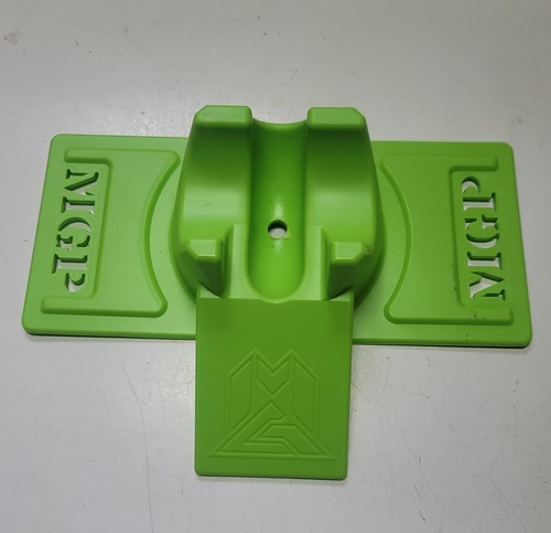 Mgp madd gear - /, /