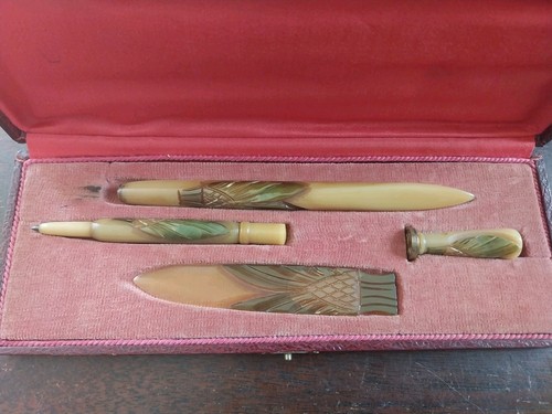 Necessaire bureau bakelite - necessaire,