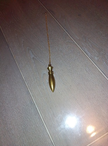 Pendule divinatoire - pendule,