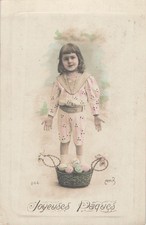 CP PAQUES ENFANT PANIER OEUFS COLORES - 40064