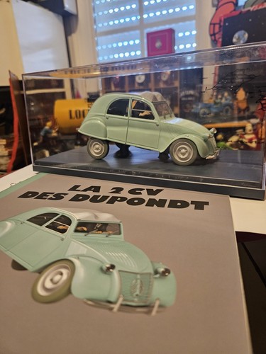Grande voiture tintin kuifje - tintin, 1