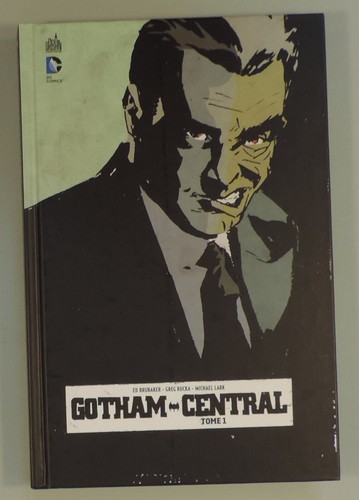 Gotham central brubaker - central,