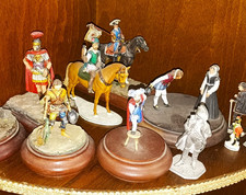 Figurines en plomb anciennes