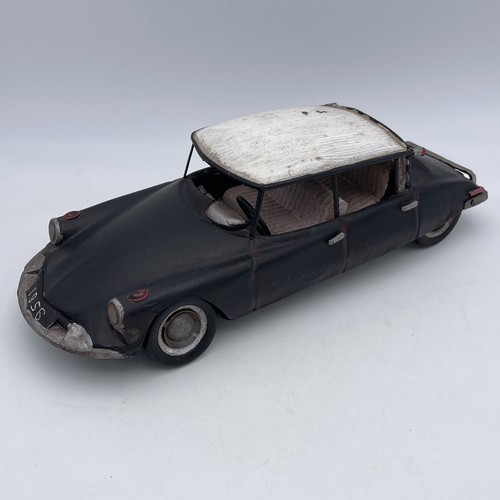 Voiture tôle citroën ds - tôle,