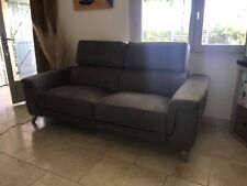 Canapé 3 places . Neuf peu