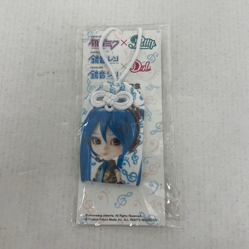 Pullip doll lucky charm - pullip,