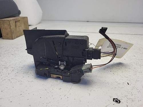 Serrure avant droit renault - serrure,