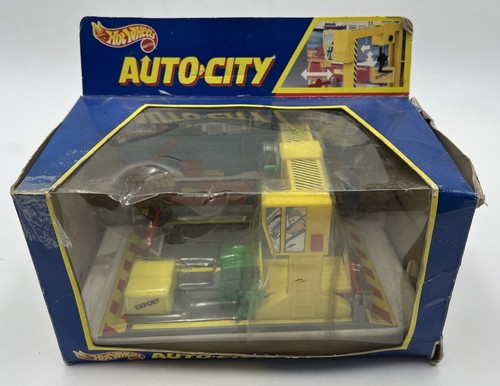 Hot wheels auto city - hot,