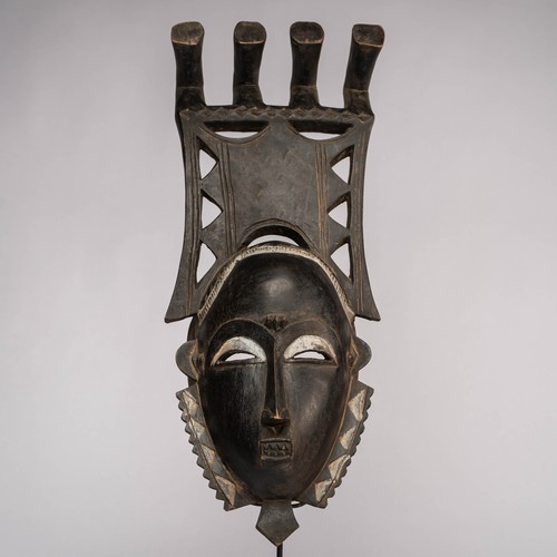 1047 masque yaoure avec socle - 1047,