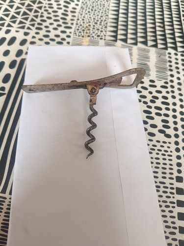 Tire bouchon limonadier