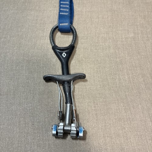 Black diamond camalot blue - black,