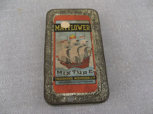 Ancienne boîte tabac en - à,
