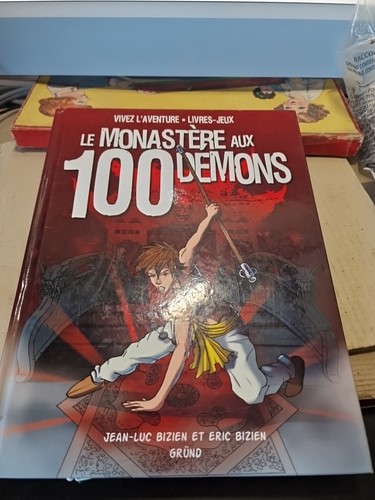 Monastere aux 100 - le,