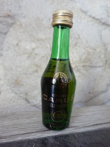 Mignonnette bouteille camus - mignonnette,