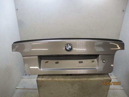 Malle hayon coffre bmw - /,